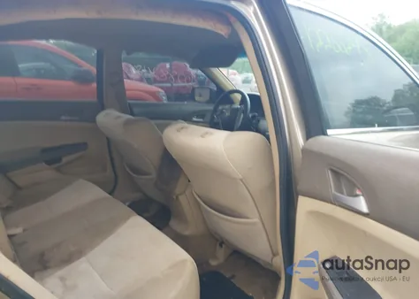 2010 Honda Accord 2.4 Lx from USA, damaged, VIN 1HGCP2F3XAA077574